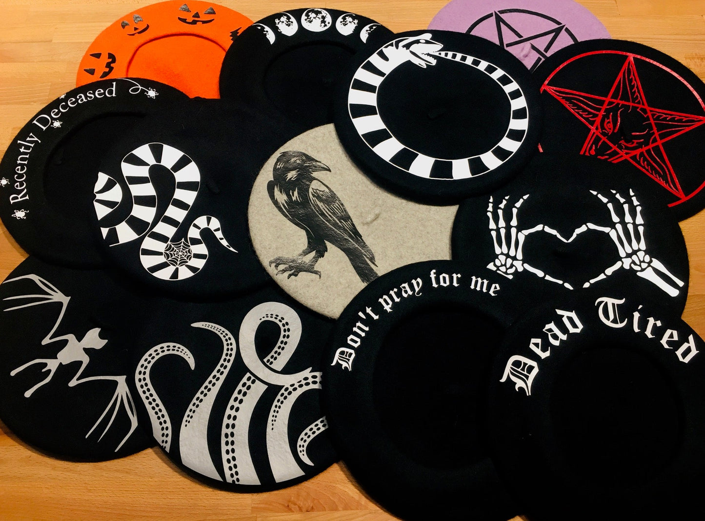 Vegan Beret - Halloween Lollipop